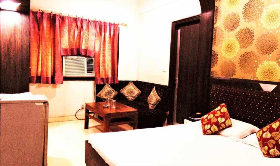 Hotel Maharaja Continental - New Delhi Ngoại thất bức ảnh