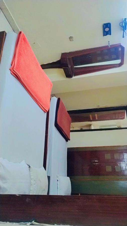 Hotel Maharaja Continental - New Delhi Ngoại thất bức ảnh
