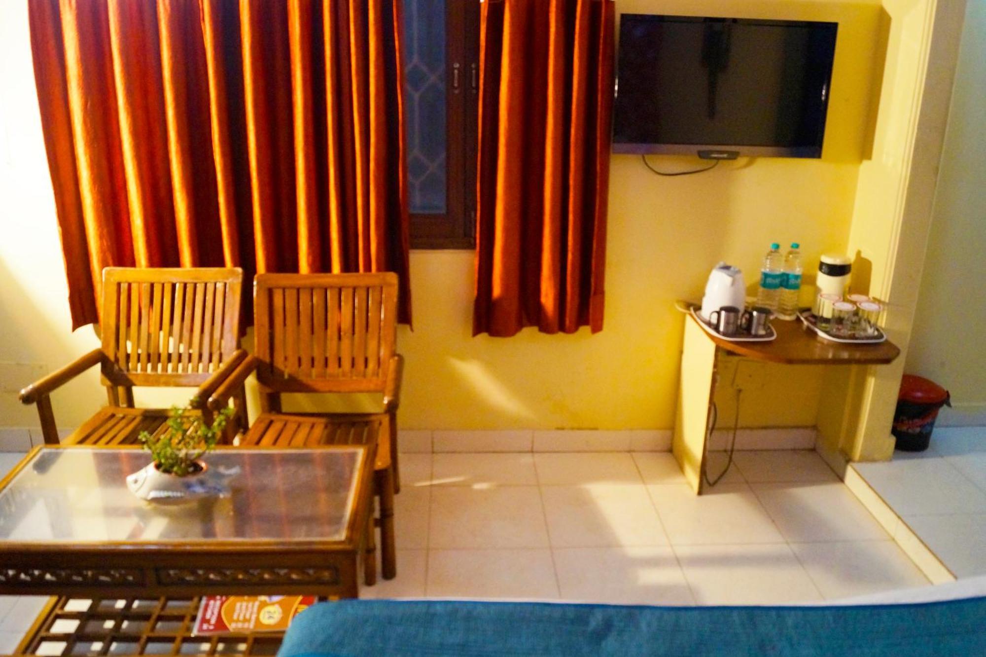 Hotel Maharaja Continental - New Delhi Ngoại thất bức ảnh